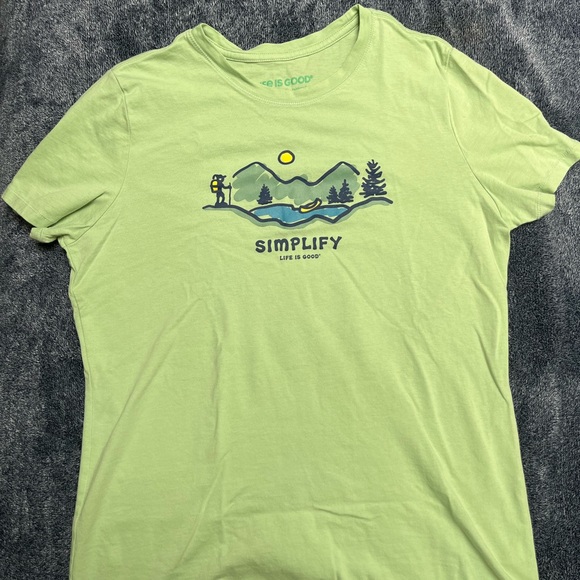 Medium women’s life is good t. - Picture 2 of 2
